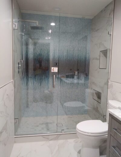 Frameless Glass Door in the Shower