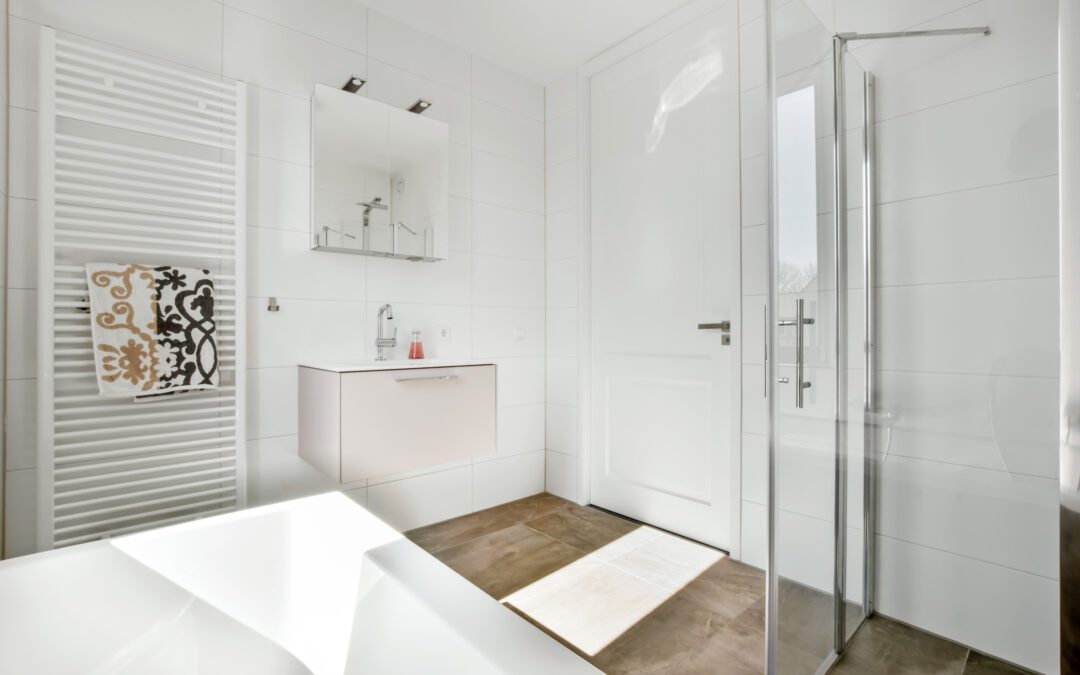 The Ultimate Guide to Selecting the Best Plano Frameless Shower Door for Your Bathroom