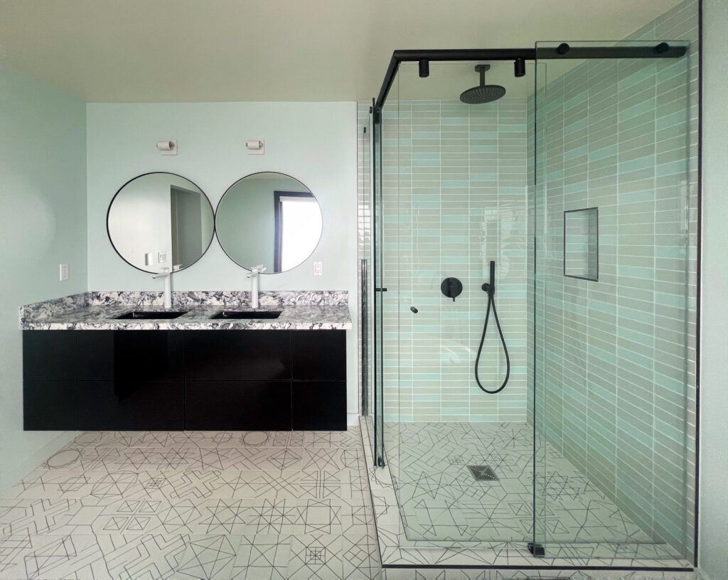 Glass Elegance Trends And Tips For Shower Doors In Richardson Tx Residences